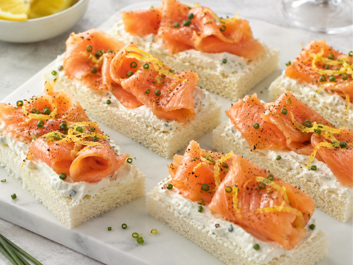 Tartine salmone e robiola
